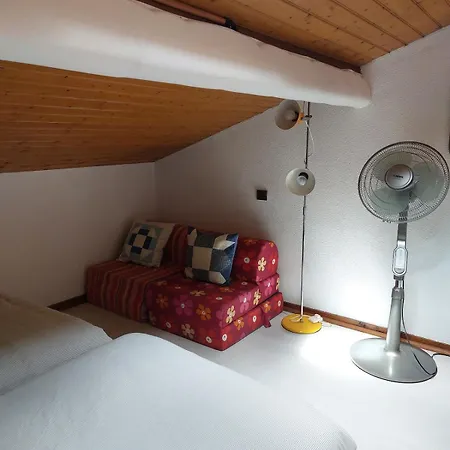 Maison Dans Avec Piscine بيت للعطل سانت باليه سور مير