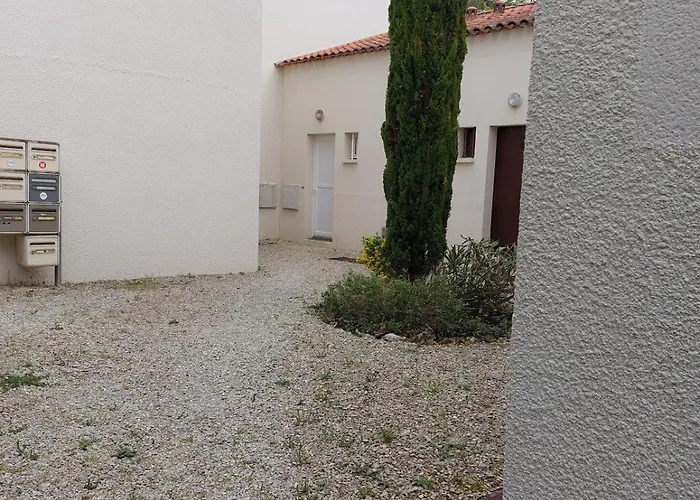 Maison Dans Avec Piscine سانت باليه سور مير