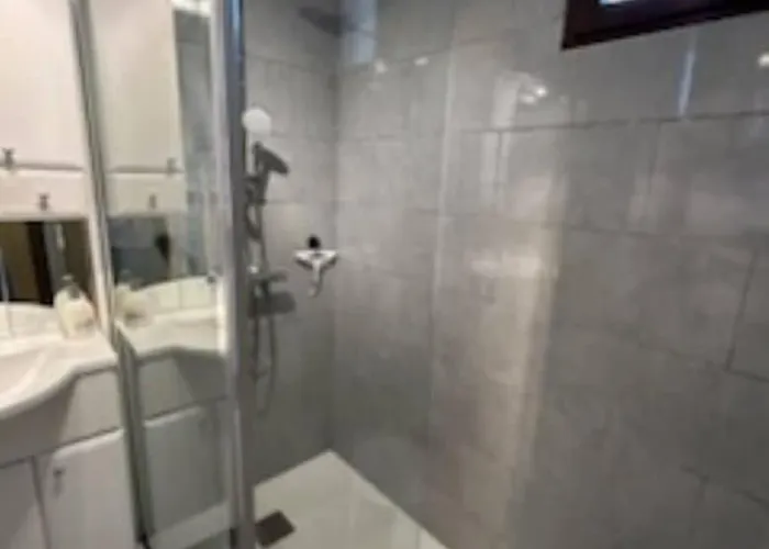 Maison Dans Avec Piscine